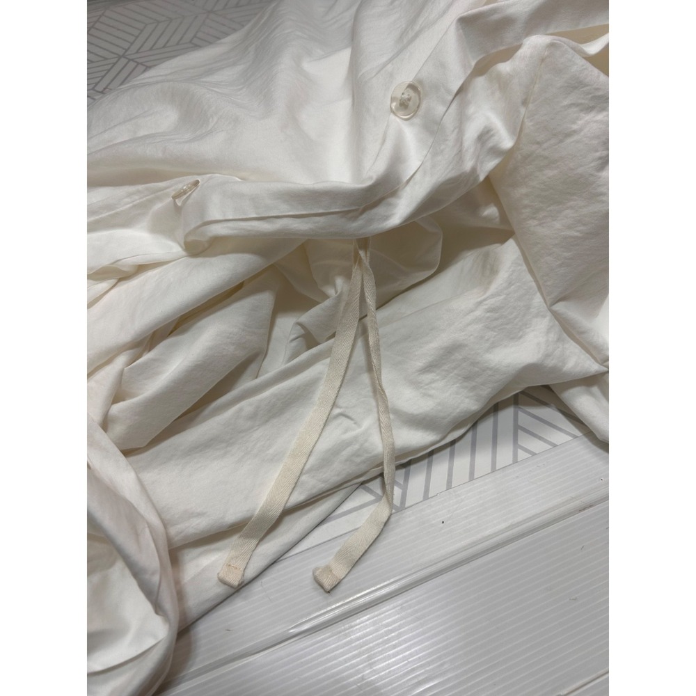 Pottery Barn Essential King Cal King Duvet Cover White Cotton w/ 2 Pleats 1 Flat - Picture 13 of 15